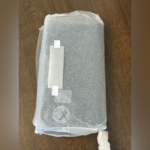 MICHAEL KORS JET SET TRAVEL LARGE FLAT MULTIFUNCTION PHONE CASE WALLET WRISTLET - Picture 6 of 10